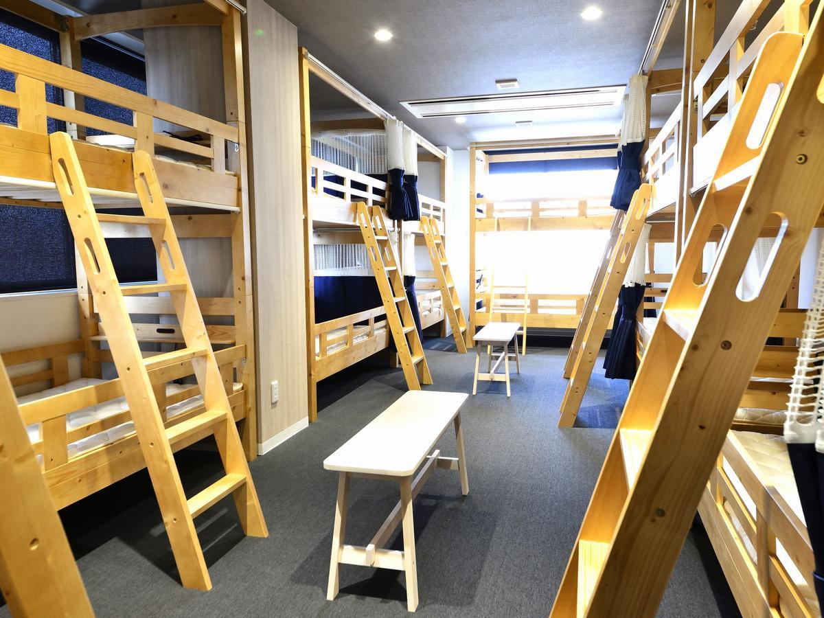 Very Hostel Namba Ōsaka Exterior foto
